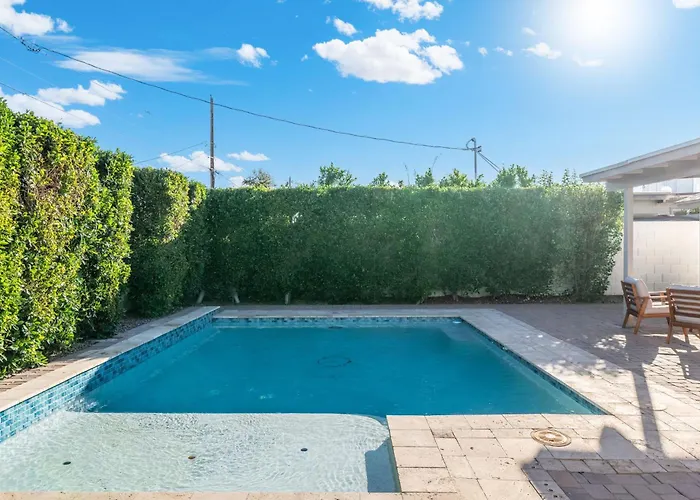 Arcadia 5br Oasis Pool Putting & Sleeps 12 Ferienhaus