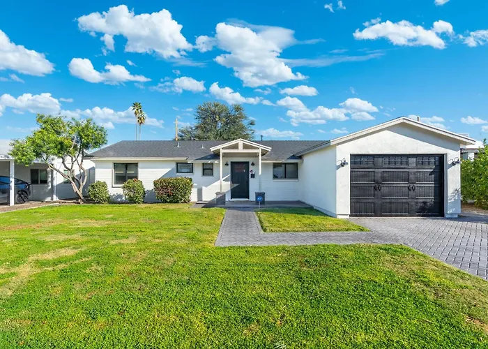 Ferienhaus Arcadia 5br Oasis Pool Putting & Sleeps 12