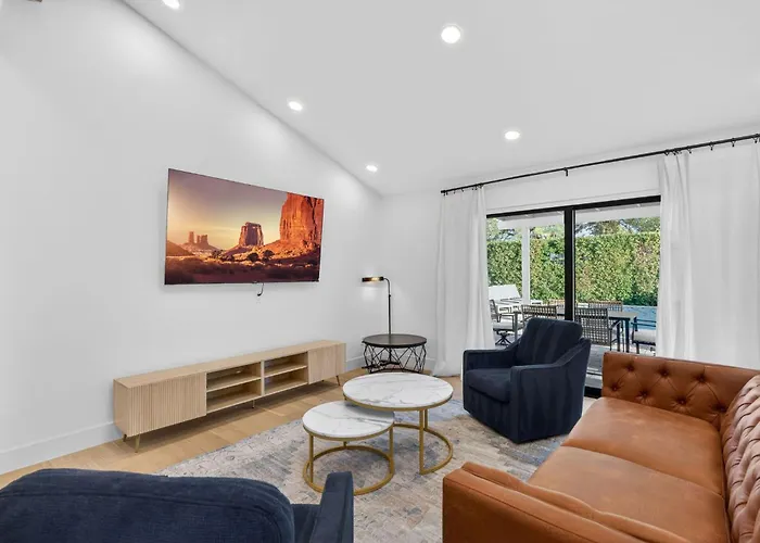 Arcadia 5br Oasis Pool Putting & Sleeps 12
